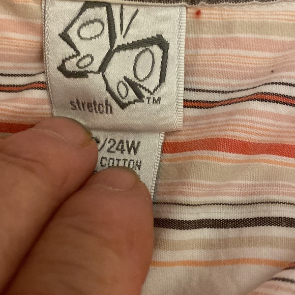 Fashion Bug stretch sleeveless blouse. Size 22/24 I. Shades of pinks - Picture 5 of 13